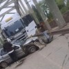Imagen de Un auto y un camión chocaron en el puente carretero: complicaciones el tránsito en el acceso a Cipolletti