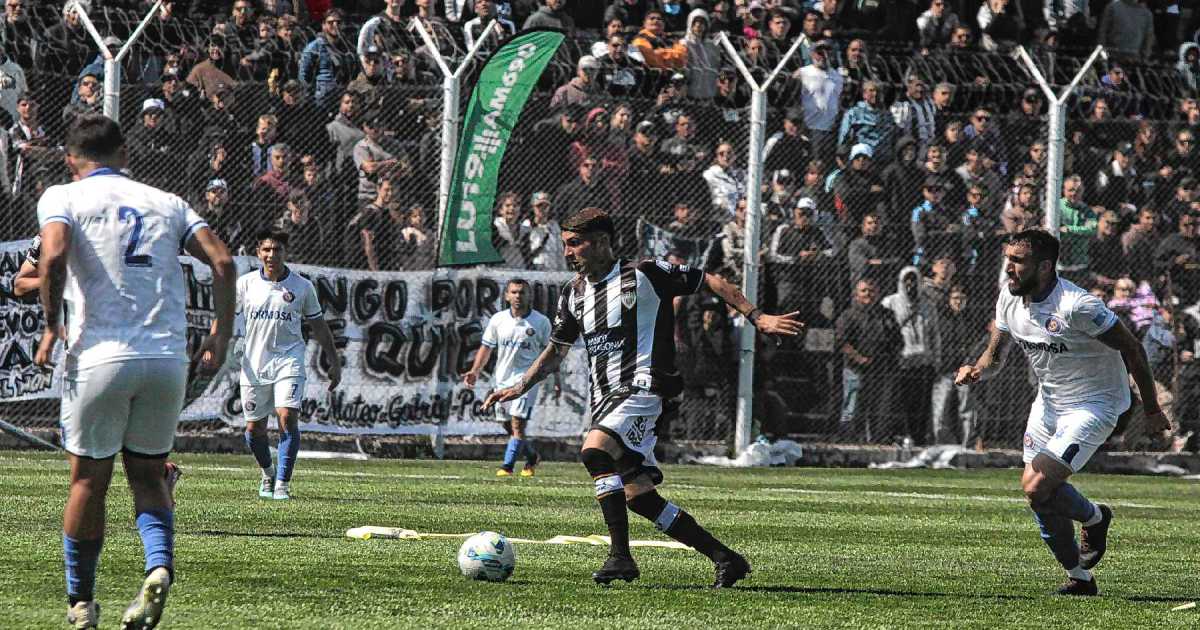 Cipolletti enfrenta a Alvarado en la semifinal del Federal A