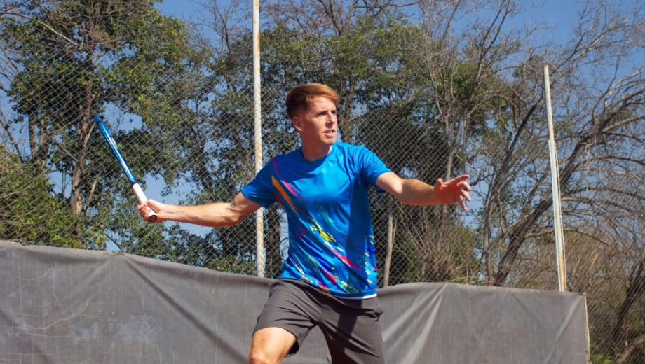 Nicolás Jara Lozano ganó sus dos primeros partidos en el UTR 25k que se dipsuta en Córdoba. (Foto: Archivo)