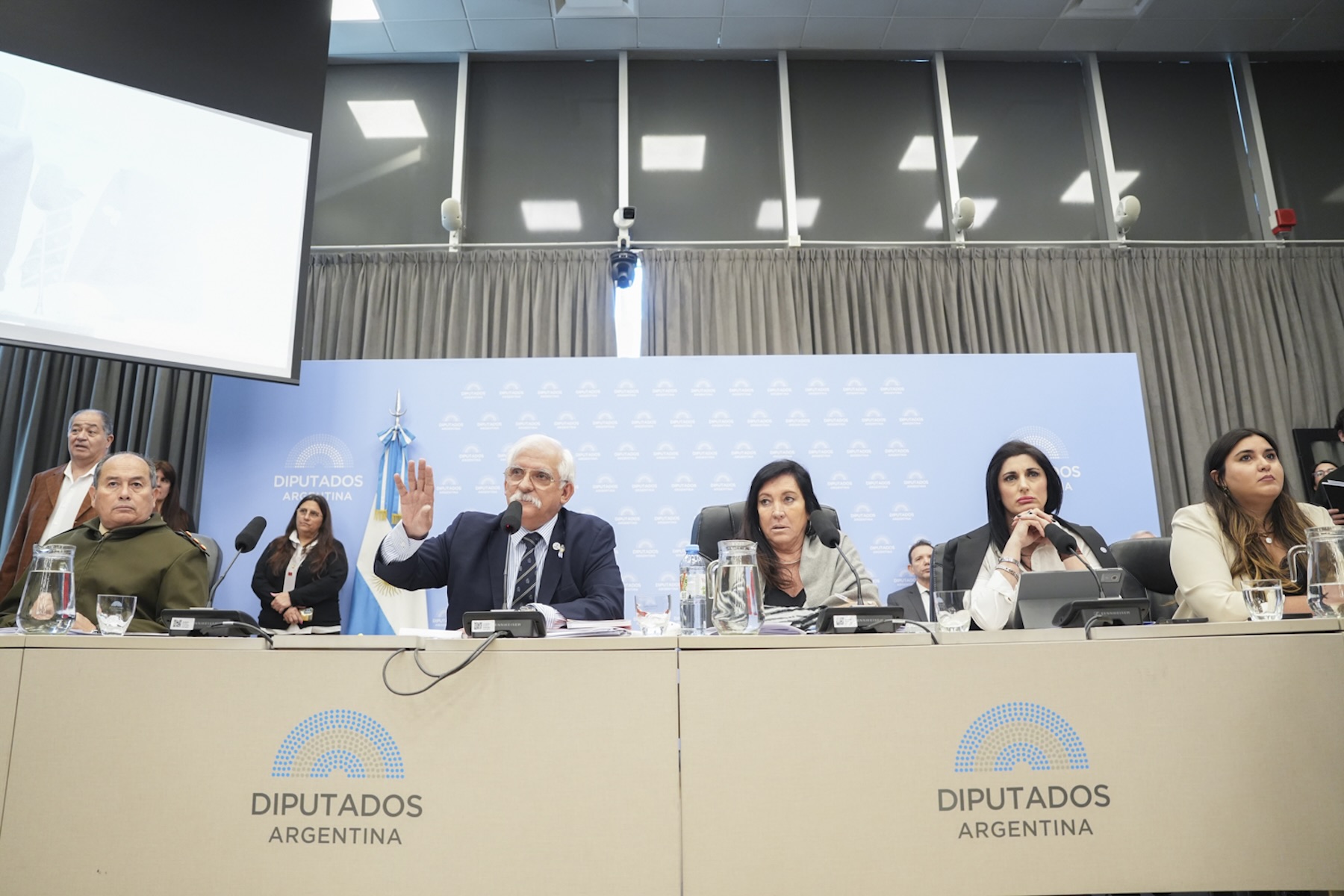 Diputados reanuda el debate sobre Defensa de la Soberanía tras fallo de la Corte