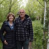 Imagen de "Redescubrí la tierra": se mudaron de la ciudad a una chacra en la Patagonia y cambiaron sus profesiones por la alfalfa y el turismo