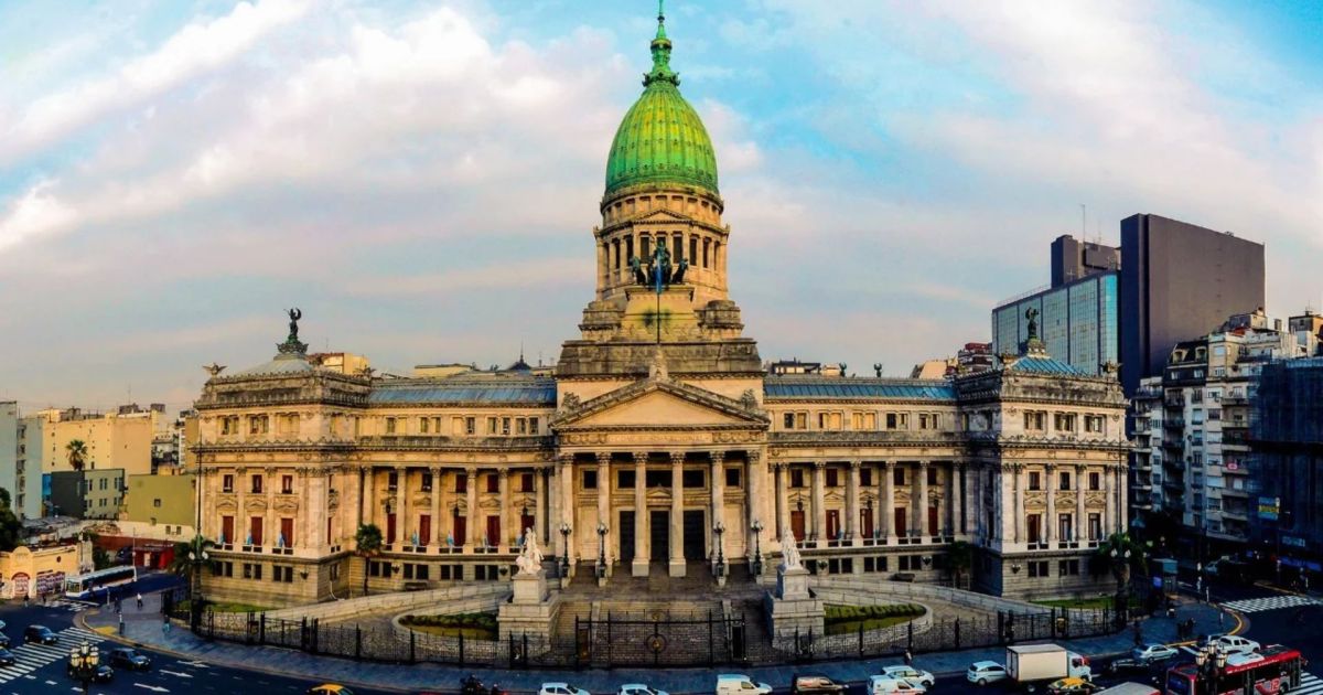 La oposición busca consensos tras el fracaso del DNU 70 de Javier Milei