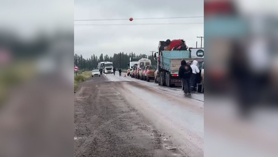 Demoras en la Ruta 7 por un choque cerca de El Chañar. Foto: gentileza