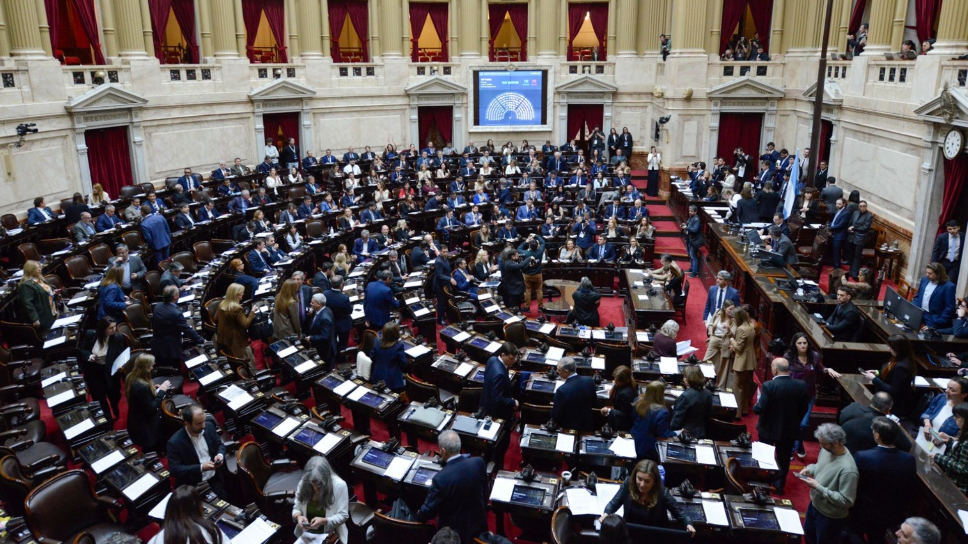 Aprobación de cambios en las leyes de tierras y discapacidad por la Cámara de Diputados