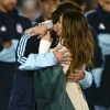 Imagen de El poncho que usó La Sole en la despedida de Messi tiene su versión de Malvinas y emociona a excombatientes