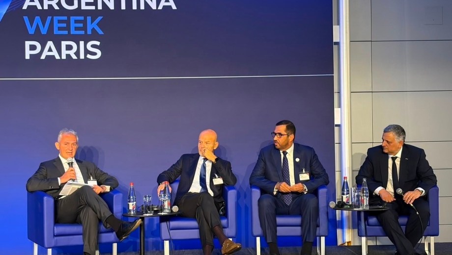 Horacio Marín durante el Argentina Week en París, donde confirmó el cronograma definitivo para el desarrollo de Argentina LNG, una obra histórica impulsada junto a Eni y XRG que posicionará al país como proveedor mundial de energía. Foto gentileza.