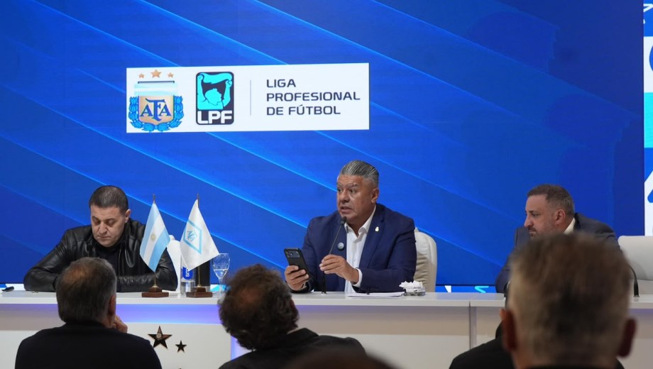 El fútbol argentino tendrá un formato distinto en el 2027. (Foto: @AFA)