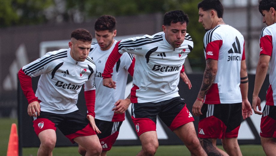 Francisco Ortega volvería a ser titular en el once de Ponzio. 