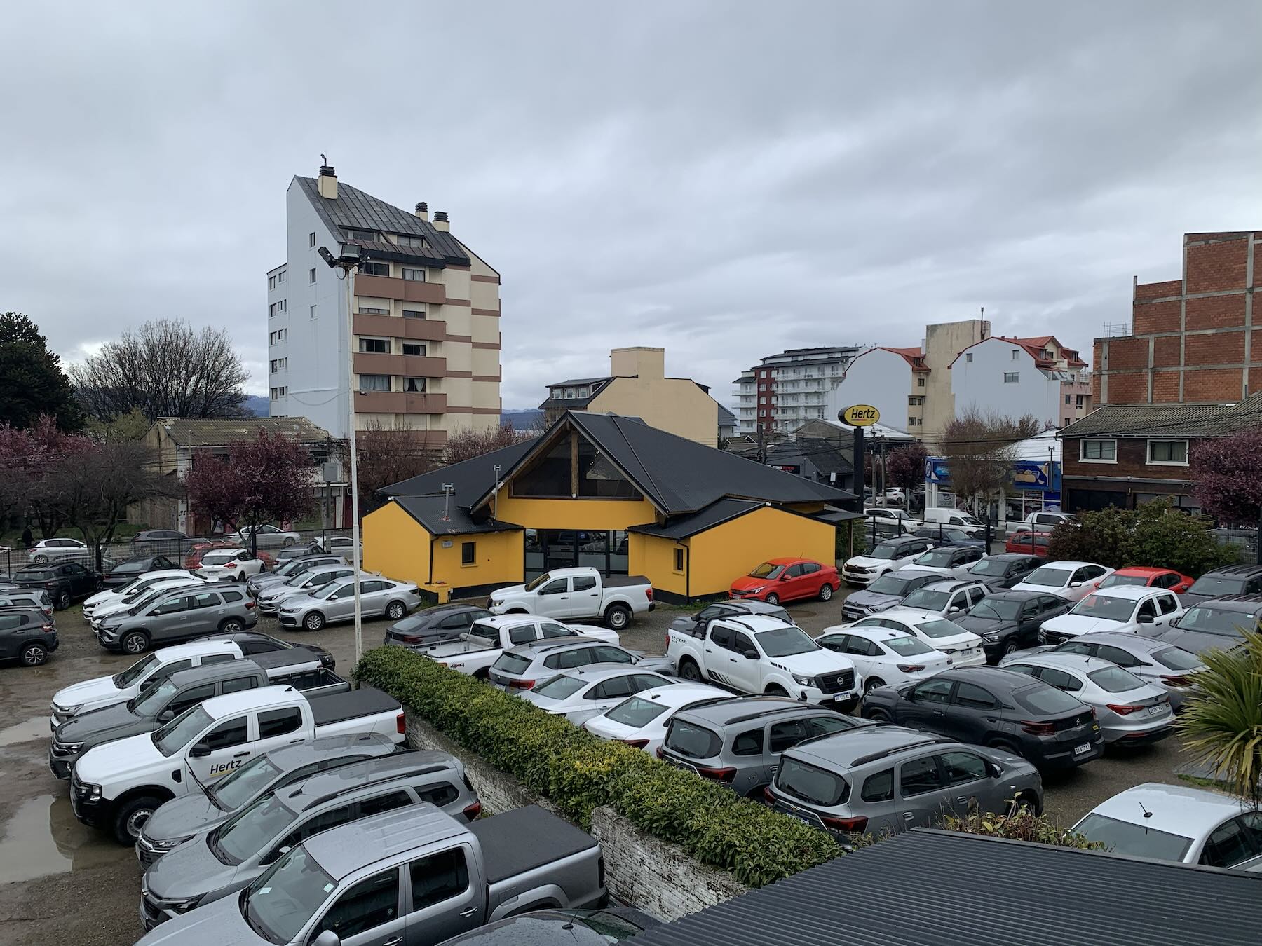 JMS Autos proyecta 3.000 ventas y expande su presencia en Mendoza, Córdoba y Rosario
