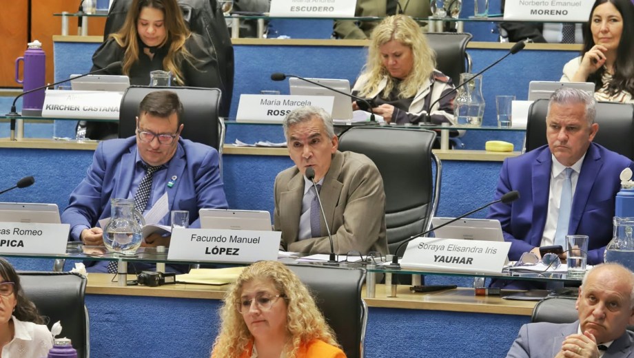 El respaldo a los proyectos del Ejecutivo fue por mayoría. Foto: Marcelo Ochoa.
