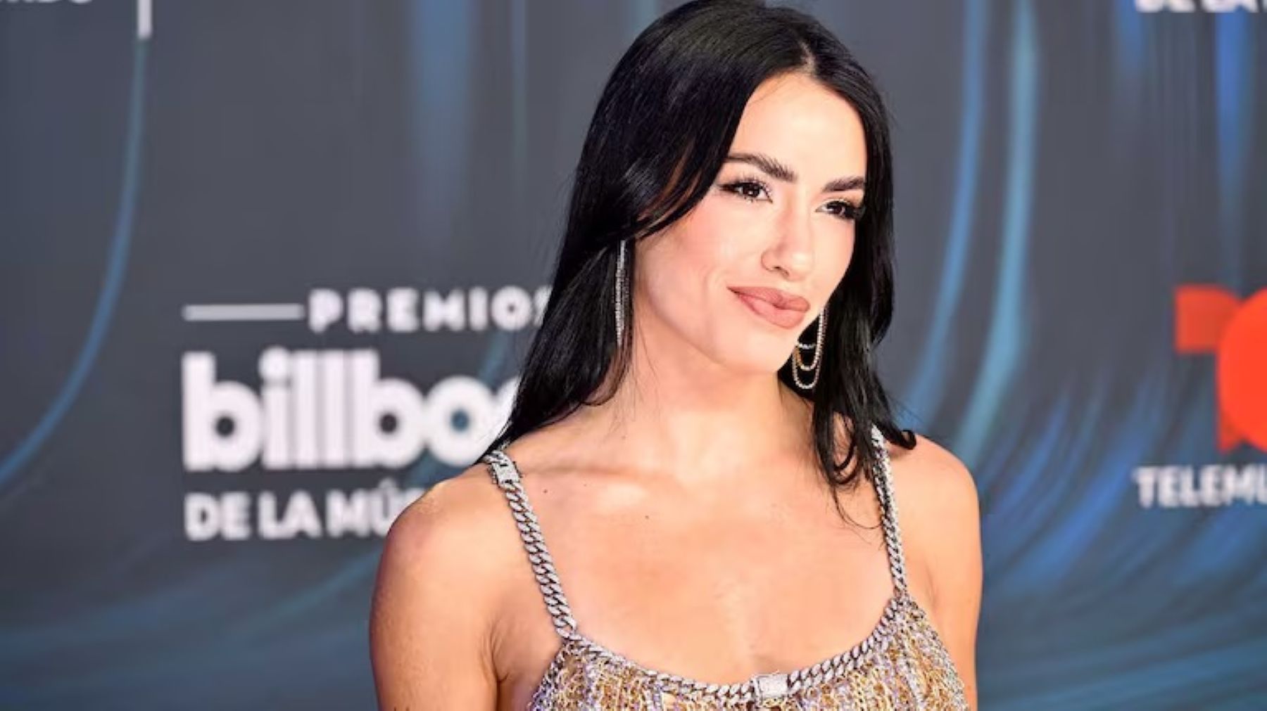 Lali impactó en los Premios Billboard Latinos con un atuendo audaz de diseño argentino