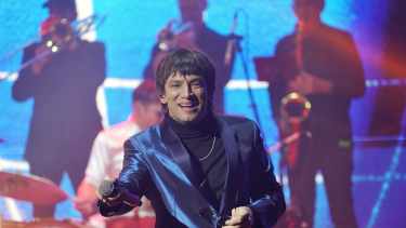 Joaquín Levinton: un boleto de avión busca demostrar dónde estaba el cantante el día denunciado