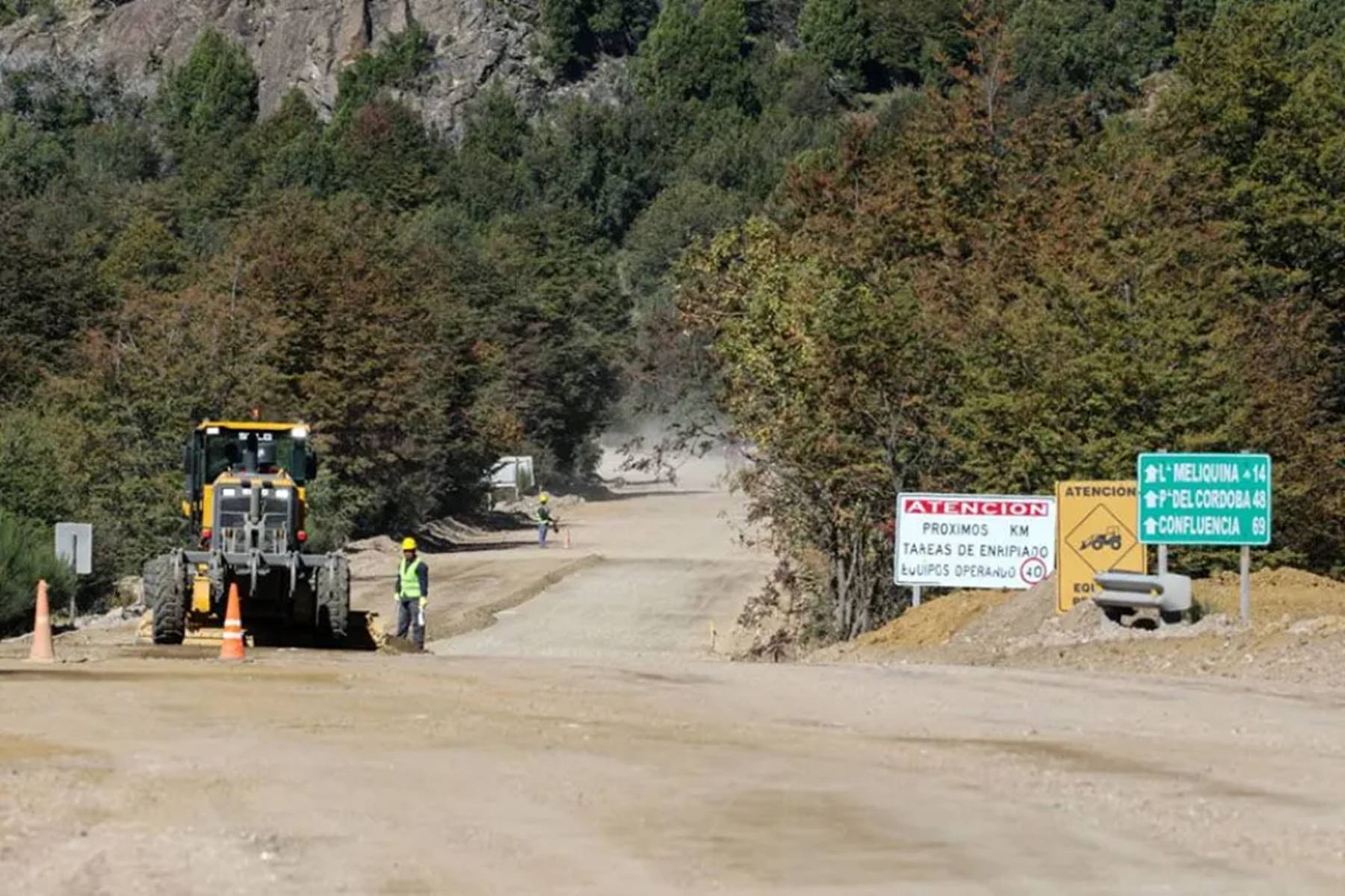 Cortes en la Ruta 63 hacia Meliquina por obras de pavimentación