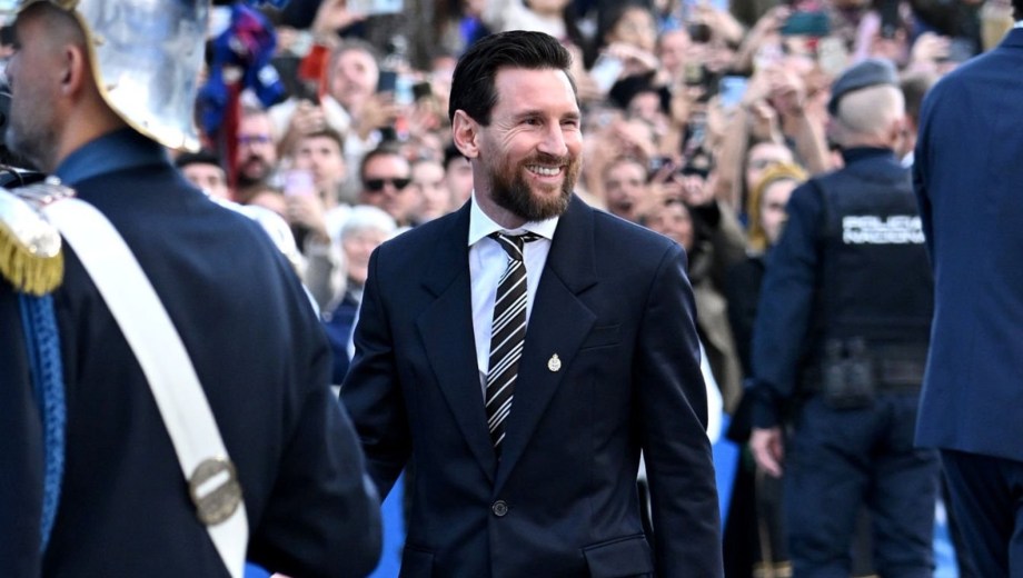 La Princesa de Asturias recibió en audiencia a Leo Messi. 

