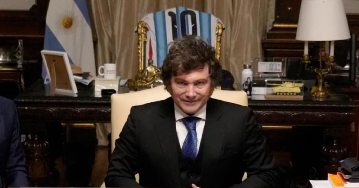 Milei dedica un mensaje a Messi antes de su despedida del seleccionado