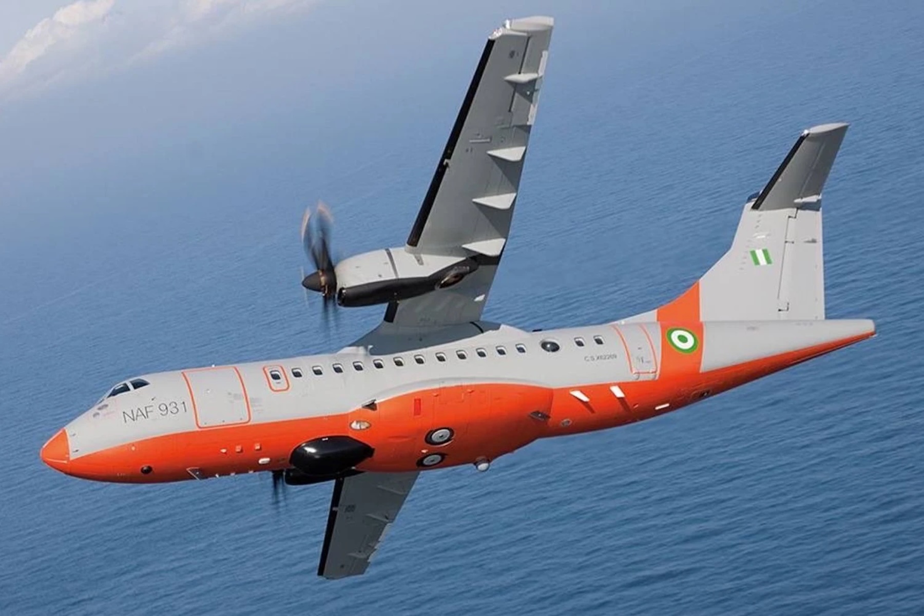 Trágico accidente aéreo en Nigeria: mueren 32 personas tras estrellarse un avión militar