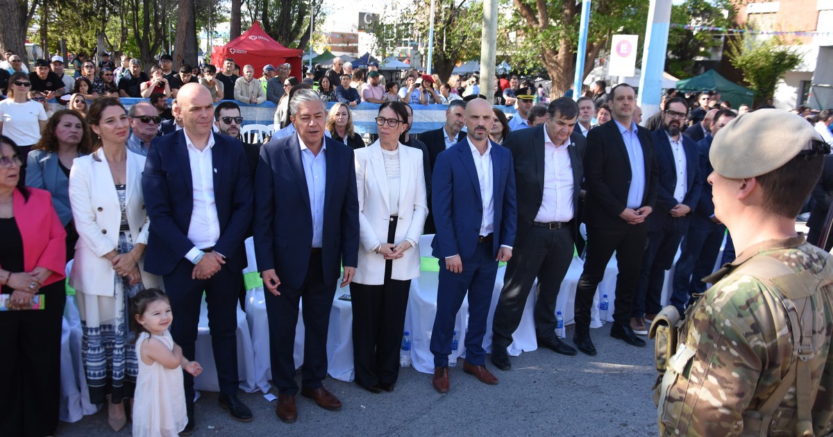 El gobernador Figueroa presentó 49 obras y planes para Centenario hasta 2027