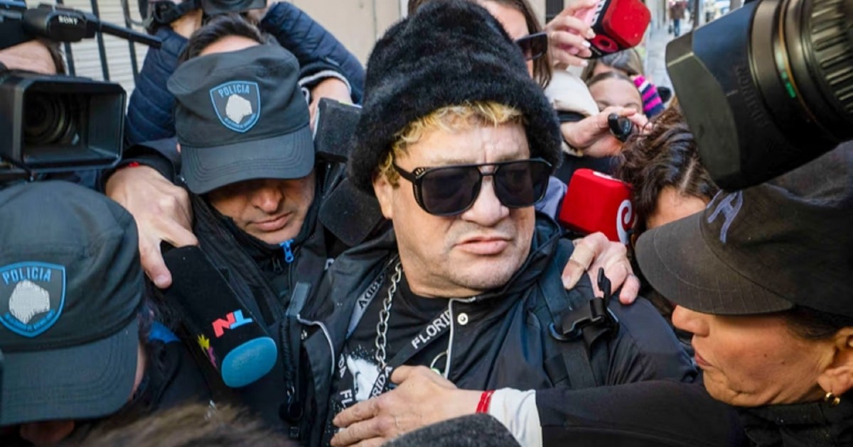 Pity Álvarez es trasladado a una clínica psiquiátrica mientras se espera el juicio