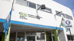 Pese al rechazo de Unter, Río Negro pagará el aumento docente: cuánto cobrarán en octubre