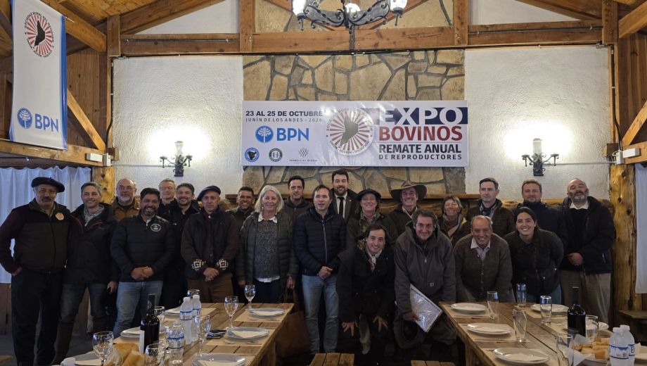 En el marco de la XV Expo Bovinos, la Sociedad Rural del Neuquén (SRN) llevó adelante la 11.ª Mesa de Trabajo del Campo Neuquino. Foto: gentileza.