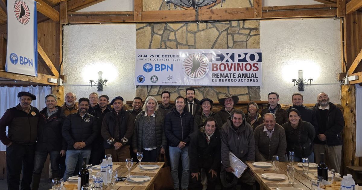 Debate en la XV Expo Bovinos sobre problemáticas rurales en Neuquén