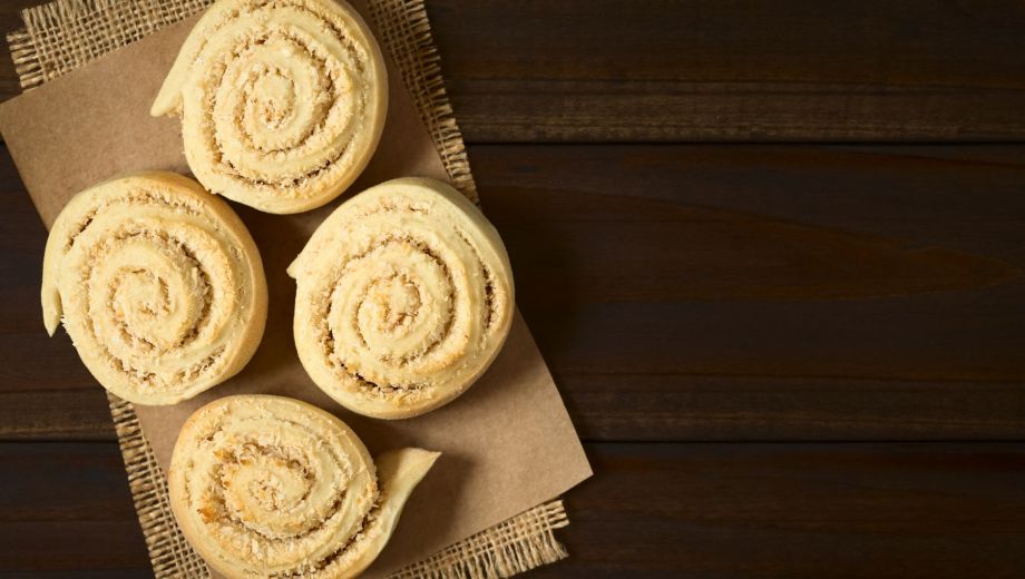 Las espirales de coco son ideales para acompañar el mate o el café con algo dulce hecho en casa. Foto: gentileza.