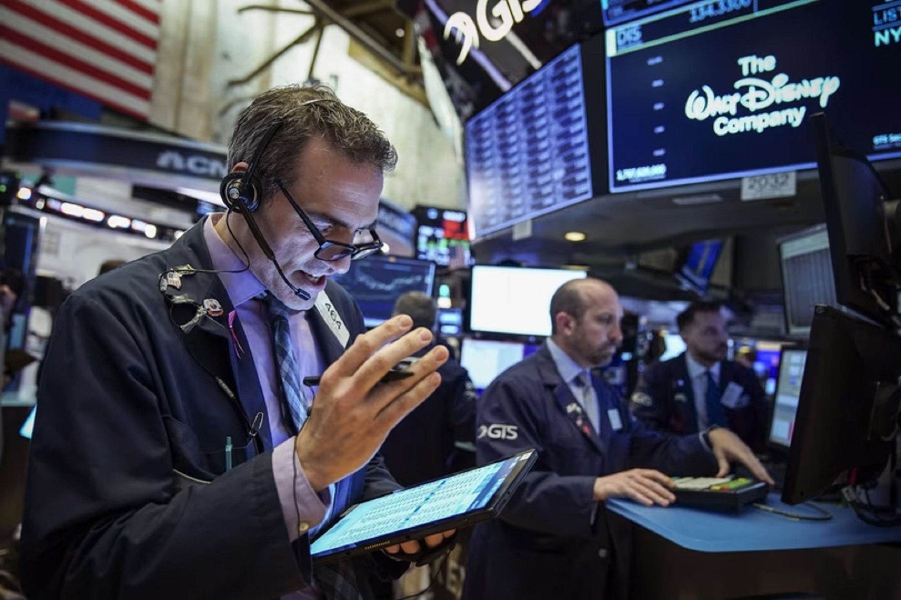 El riesgo país alcanza 597 puntos a pesar del crecimiento del Merval