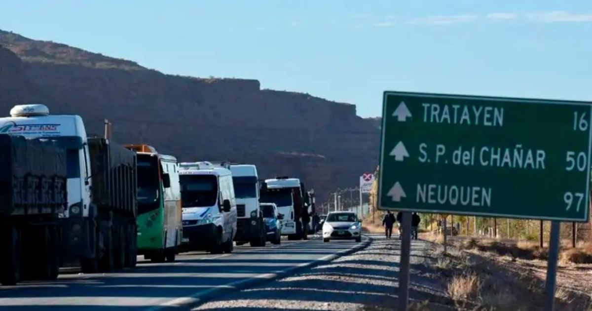 Prueba piloto de bitrenes para transporte en Vaca Muerta en Neuquén