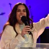 Imagen de Sara Akhavan, sobreviviente de la persecución del régimen iraní, compartirá su historia en Cipolletti