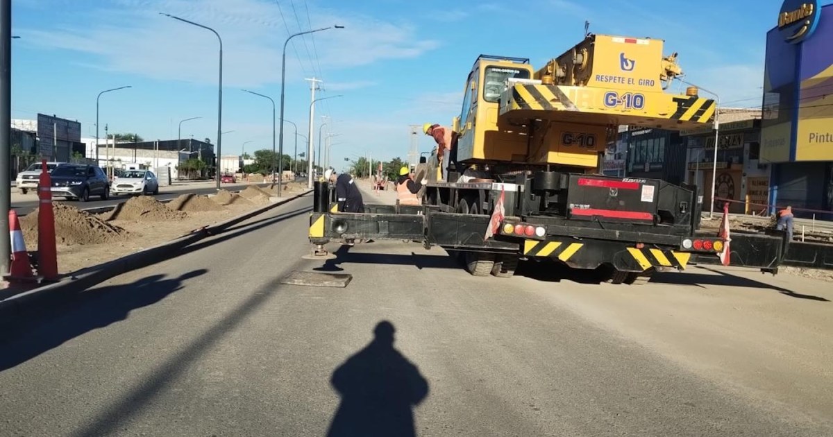 Corte parcial en Avenida Mosconi por obras de instalación de grúa