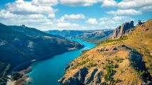 Imagen de Valle Encantado: dónde queda el rincón de la Patagonia con rocas que parecen animales y personas