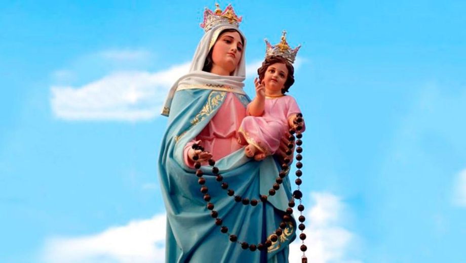 Virgen del Rosario.-