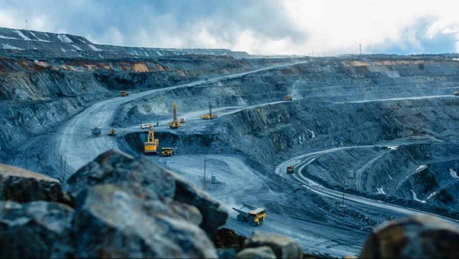 El procesamiento de carbonato de litio en el norte del país y la extracción de sales impulsan el balance minero frente al retroceso de los metales preciosos. Foto gentileza.