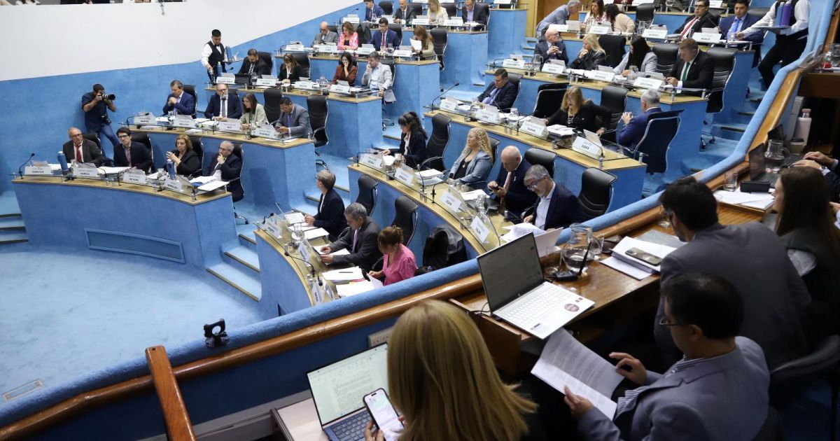 La Legislatura de Río Negro comienza sesión con proyectos clave en agenda