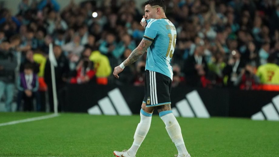 Nicolás Otamendi se despidió de la Selección Argentina con un gol. (Foto: Clarín Fotografía)