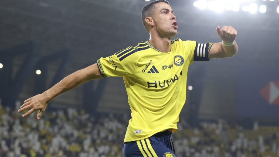 El Bicho va decidido hacia su gol N°1000 como futbolista profesional. 
