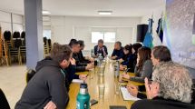 Imagen de Ante el temporal de lluvia, Buteler reorganizó las obras y priorizó las calles de Cipolletti