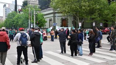 Paro de ATE Salud en Neuquén: denuncian que 200 trabajadores llevan meses sin cobrar