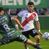 Imagen de El Huevo Acuña terminó con una molestia en River y está en duda para la visita a Belgrano