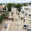Imagen de Roca tiene un 76% de la pavimentación del conector vial de Güemes y acelera los trabajos finales
