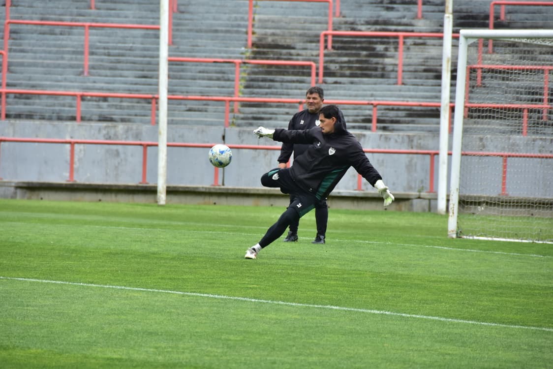 Cipolletti se enfrenta a Alvarado en la semifinal de vuelta del Federal A
