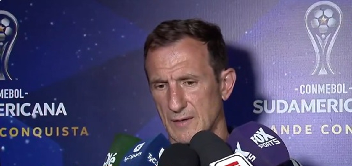«Paredes quiere estar, pero hay un riesgo»: Arruabarrena habló antes del Boca-Vasco da Gama