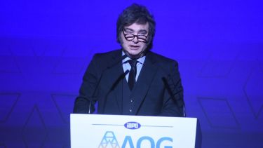 En vivo | Javier Milei en la AOG Patagonia 2026 en Neuquén: «Ya perdieron mucha plata», respondió a los que piden una devaluación