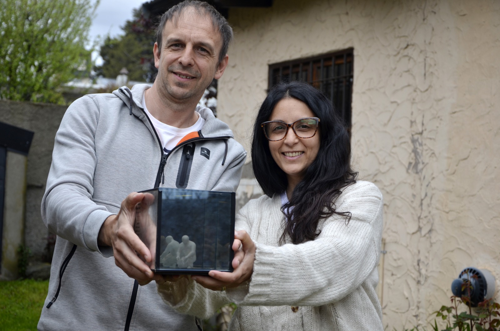 Bariloche rinde homenaje a Satoshi Nakamoto con una obra en Buenos Aires