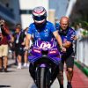 Imagen de Llegada con estilo: Franco Colapinto ingresó al paddock de Austin en una Yamaha de Moto GP