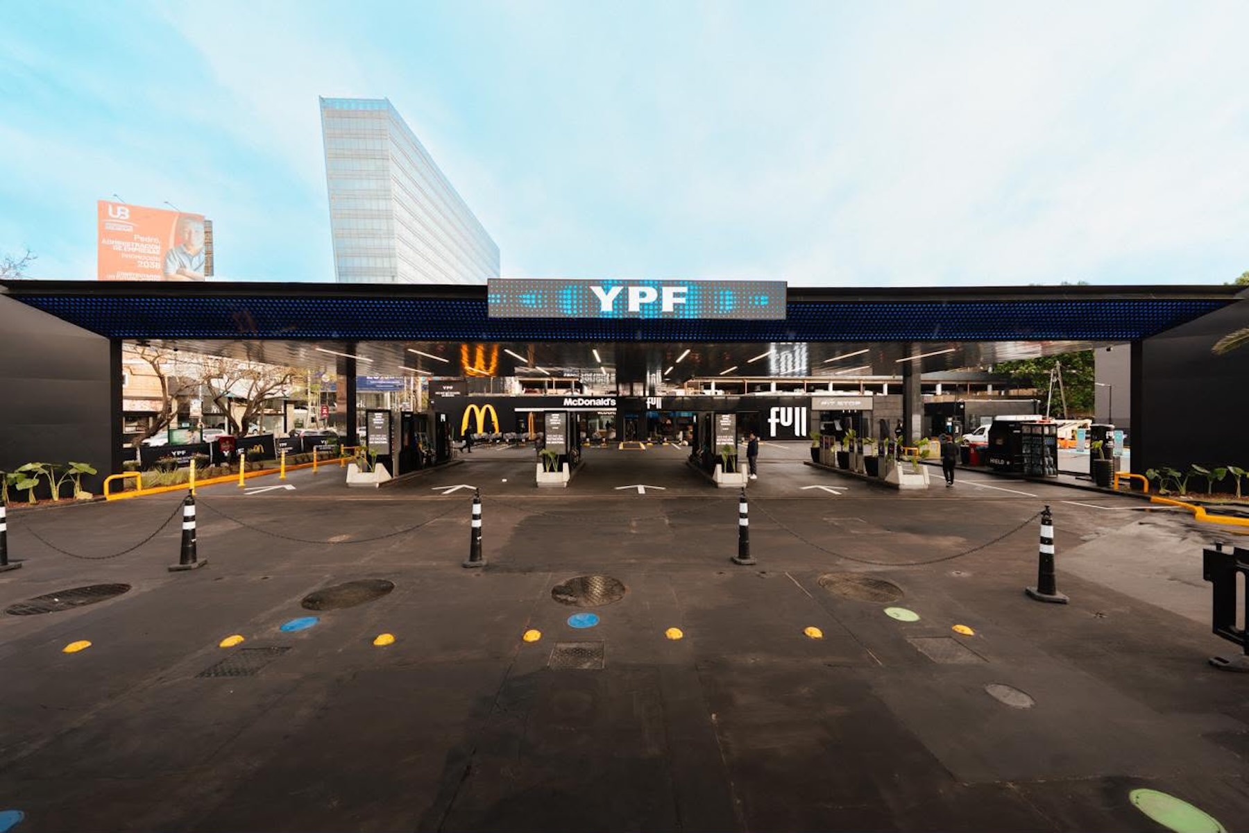 YPF y McDonald’s inauguraron su primera estación conjunta en Vicente López