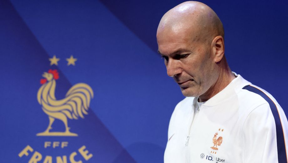 Zinedine Zidane, actual entrenador de Francia, recordó el episodio con Marco Materazzi en el Mundial 2006. (Foto: AFP)