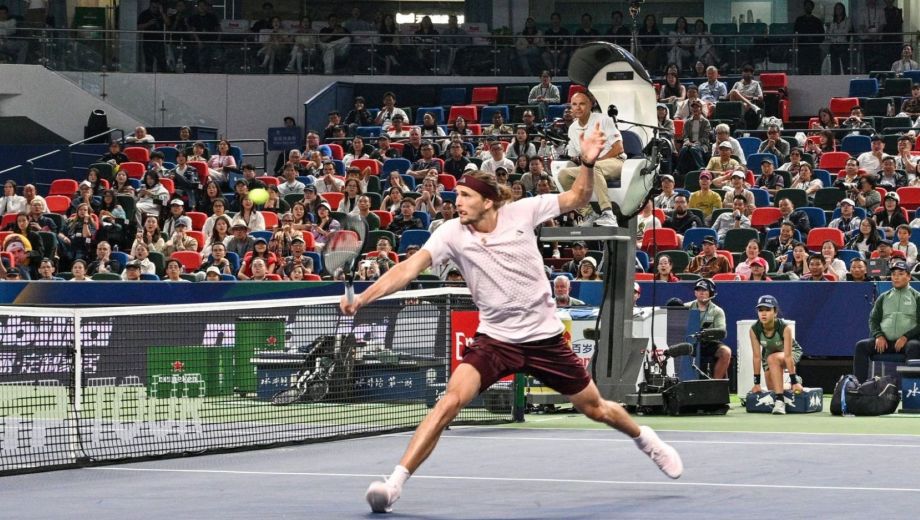La pista de Shanghái será inolvidable para el alemán, que en las próximas semanas será el Nº 1 del ranking ATP. (AFP)
