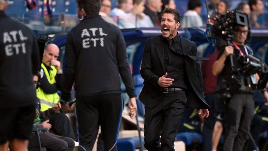 Atlético Madrid venció 2-0 al Levante a domicilio y Cholo Simeone igualó un récord histórico. (Foto: AFP)