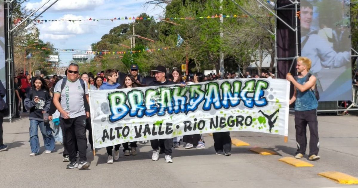 Cipolletti festejó su 123° aniversario con un gran desfile cívico